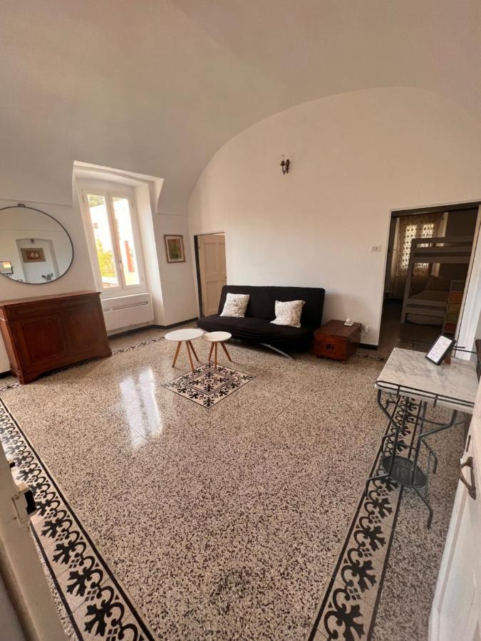 Ferienwohnung Sea View, In The Old Town Santo Stefano Al Mare Exterior foto