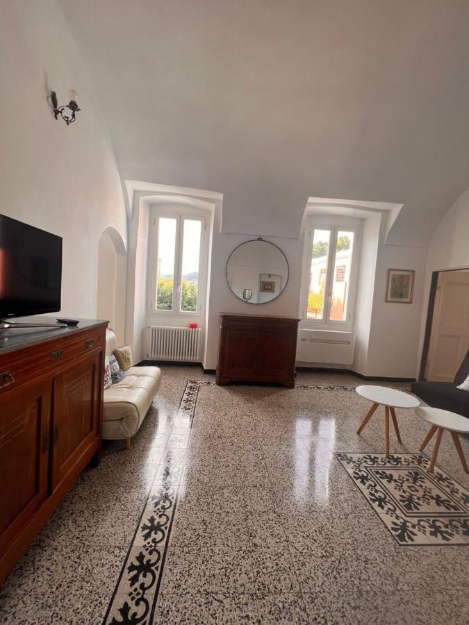 Ferienwohnung Sea View, In The Old Town Santo Stefano Al Mare Exterior foto