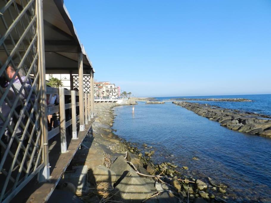 Ferienwohnung Sea View, In The Old Town Santo Stefano Al Mare Exterior foto