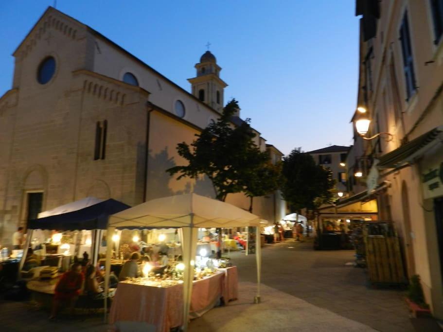 Ferienwohnung Sea View, In The Old Town Santo Stefano Al Mare Exterior foto